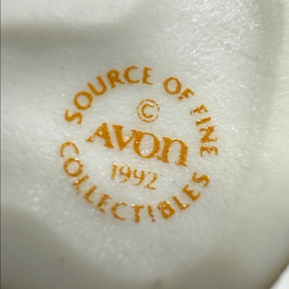 Avon "Kittens” Sharing milk and cookies Porcelain Figurines set of 2 1992 - Picture 6 of 6